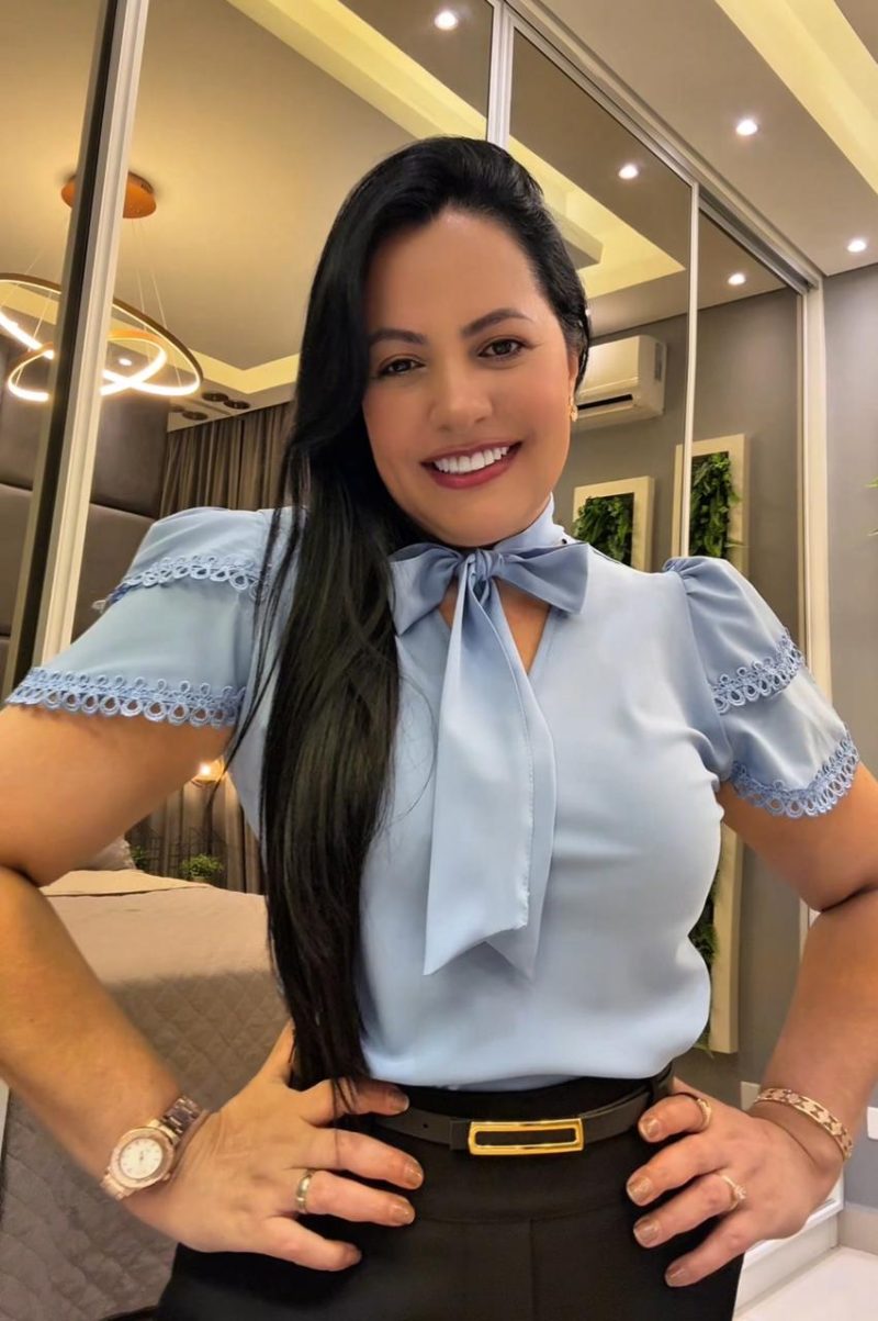 0025 - Camisa Executiva Slim