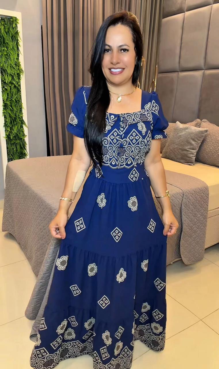 688 - Vestido Coreia do Norte