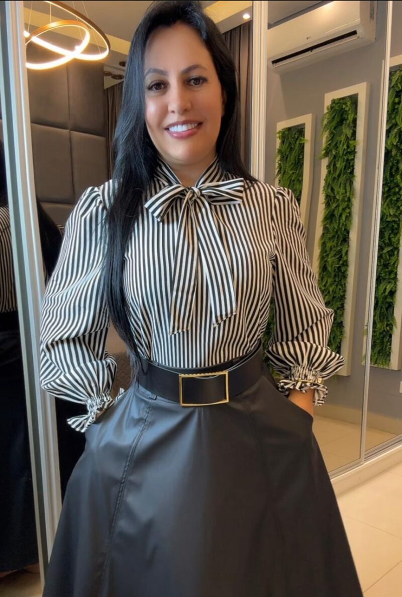 717 - Camisa Executiva Esther